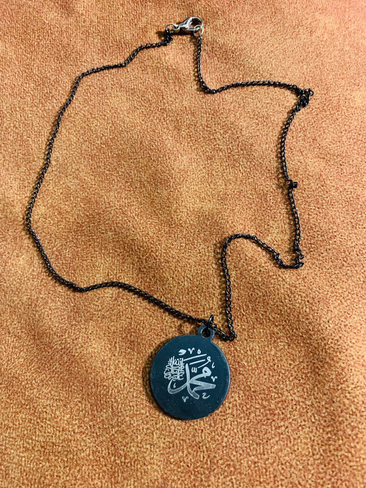 Round Shape Locket Shop360