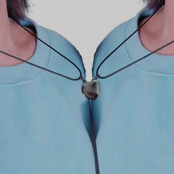 Broken Heart Magnetic Locket - Couple Locket Shop360